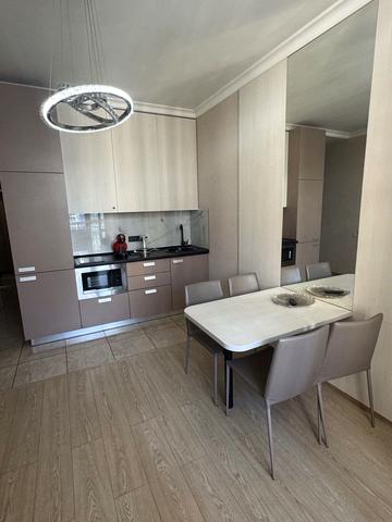 Аркадійське плато вул. (Гагаринське плато), 9