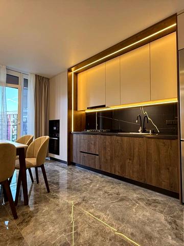 Юліана Пелеша вул., 3