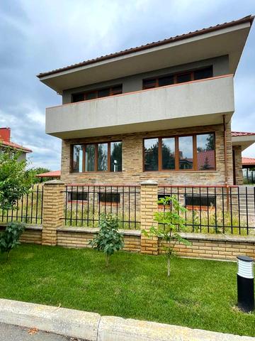 провулок Гірський, 8