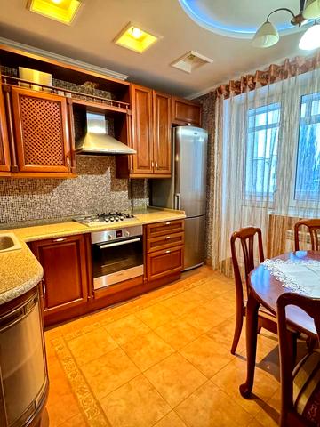 Драганчука вул., 4