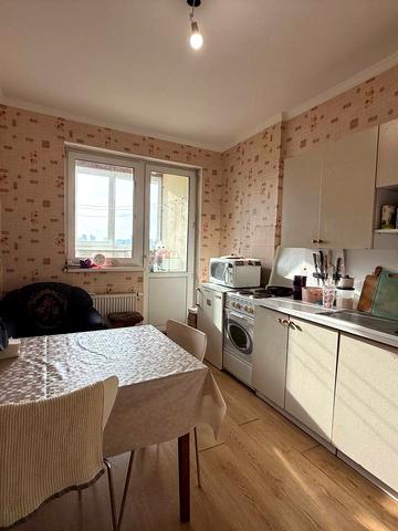 Алішера Навої просп., 69