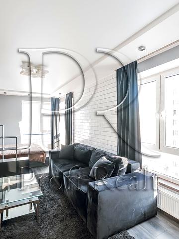 Петрівська вул., 1