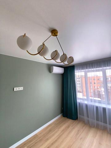 Володимира Івасюка вул., 2