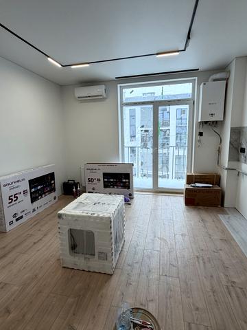 Капушанська вул., (Будинок 2)