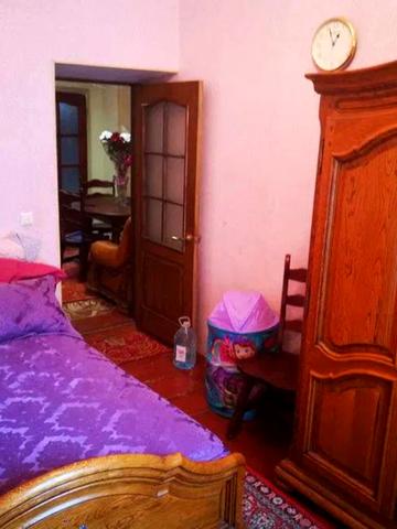 Гімназична вул., 5