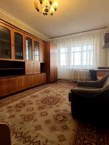 Незалежності бульв. (50 років Жовтня), 6-Б