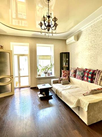 Мала Арнаутська вул., 9