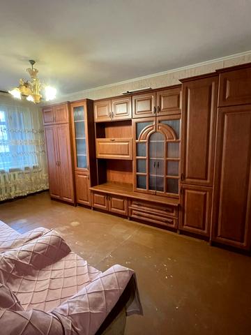 Левка Лукяненка вул. (Ватутіна), 54