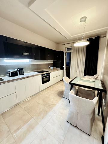 Козацька вул., 112