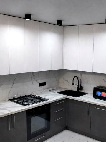 Малоголосківська вул., 40б