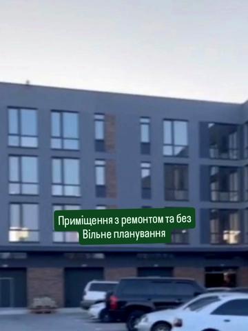 Полковника Гуляєва просп. (Маршала Жукова), 111