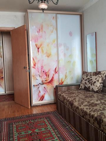 Новокримська вул., 3