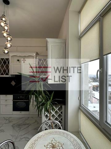 Головна вул., 11