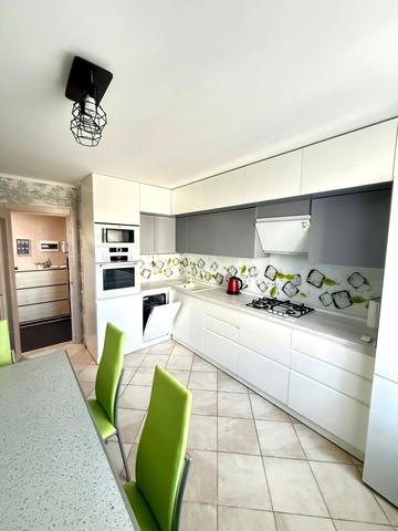 Василя Тютюнника вул. (Малишева), 32