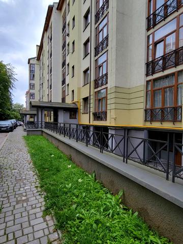 Іллі Мечникова вул., (Будинок)