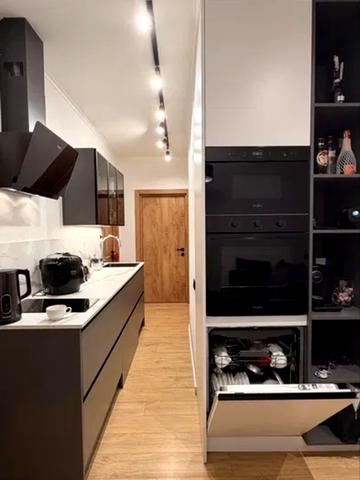 Любомира Гузара просп. (Космонавта Комарова), 46-В