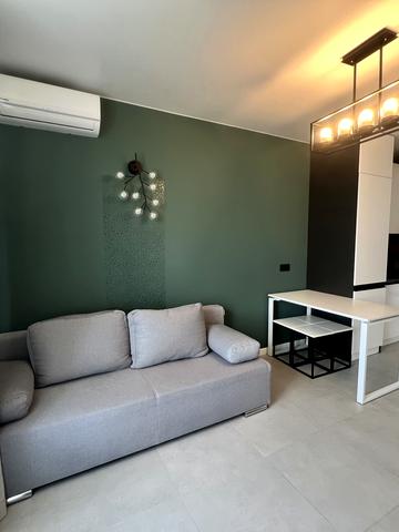 Олени Теліги вул., 25