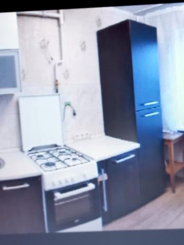 Вацлава Гавела бульв. (Івана Лепсе), 37