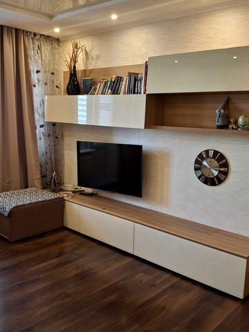 Олександра Мишуги вул., 1/4