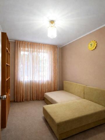 Ярослава Івашкевича вул., 3