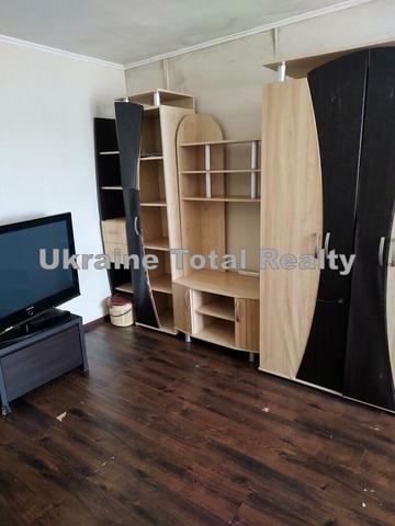 Шкільна вул., 27-А