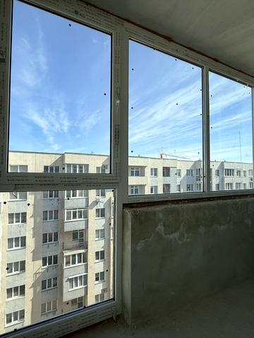 Бережанська вул., 18