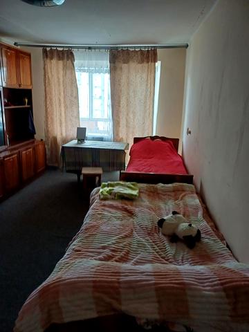 Золота вул. (), 23