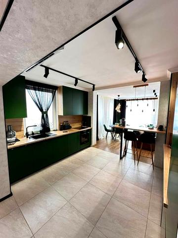 Дача Ковалевського вул., 121 к1