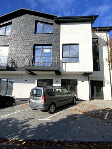 Владислава Городецького вул. (Червоних Партизан), 27