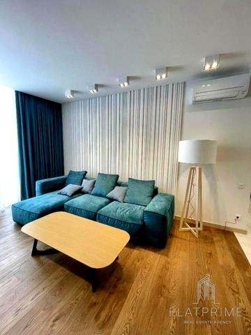 Саперне Поле вул., 5