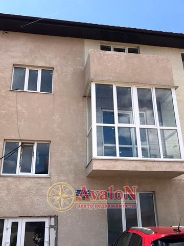 Паустовського, 27а/2