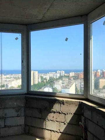 Віталія Шума вул. (Карла Маркса), 7