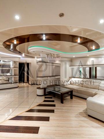 Олександра Архипенка вул. (Мате Залки), 2/12