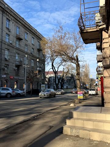 Канатна вул., 45