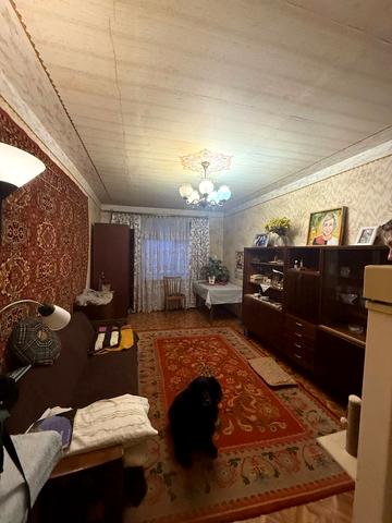 Миру вул., 84