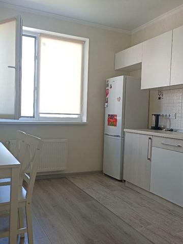 Академіка Сахарова вул., 3-В