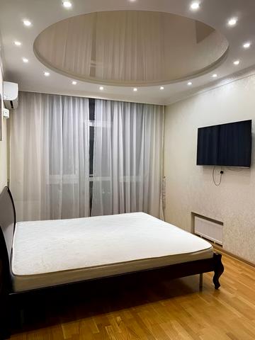 Соборності просп. (Воззєднання), 30