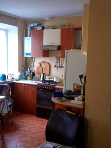 Данила Апостола вул., 3