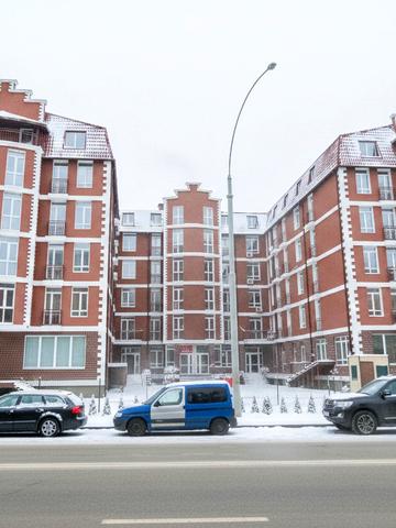 Дмитра Луценка вул., 2-Г