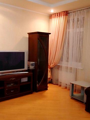 Миру вул., 46