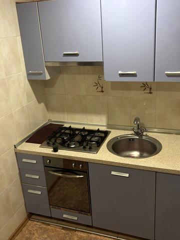 Аерокосмічний просп. (Гагаріна), 176