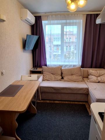 Гетьмана Павла Скоропадського вул. (Льва Толстого), 51/102