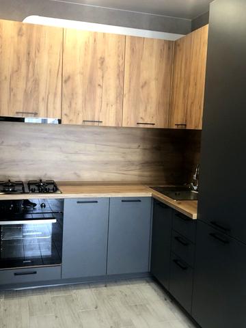 Амосова вул., 55