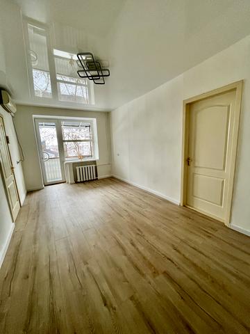 Піхоти Короля вул. (Лізи Чайкіної), 17