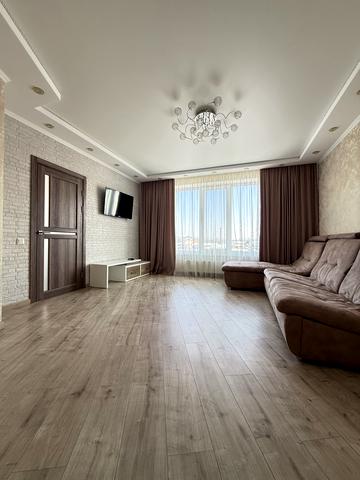 Івана Сльоти вул., 49г