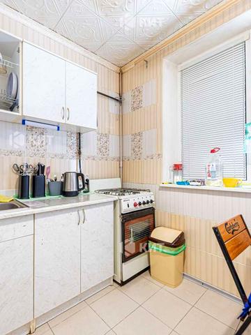 Гвардійців-Широнінців вул., 121