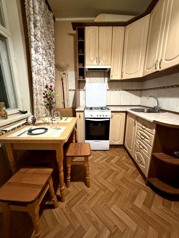 Червоної Калини просп. (Володимира Маяковського), 14-А