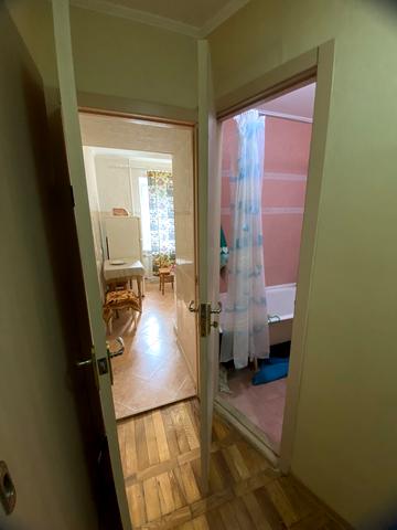 Оболонський просп., 16