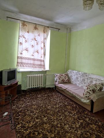 Академіка Вальтера вул., 15