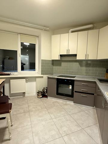 Університетська вул., 2/1 кВ